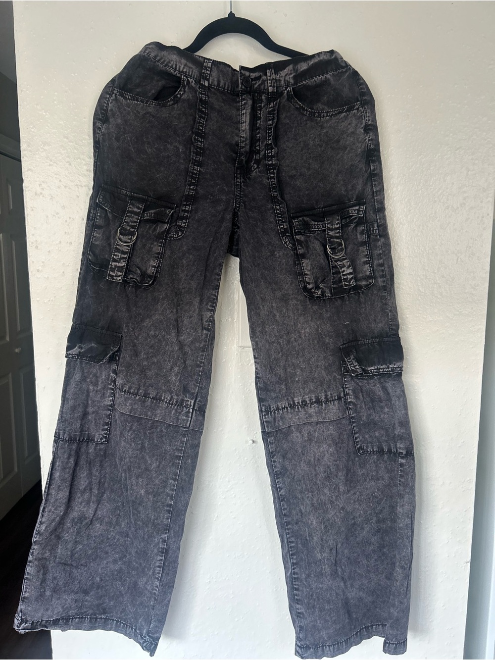 Women’s Washed Black Cargo Jeans